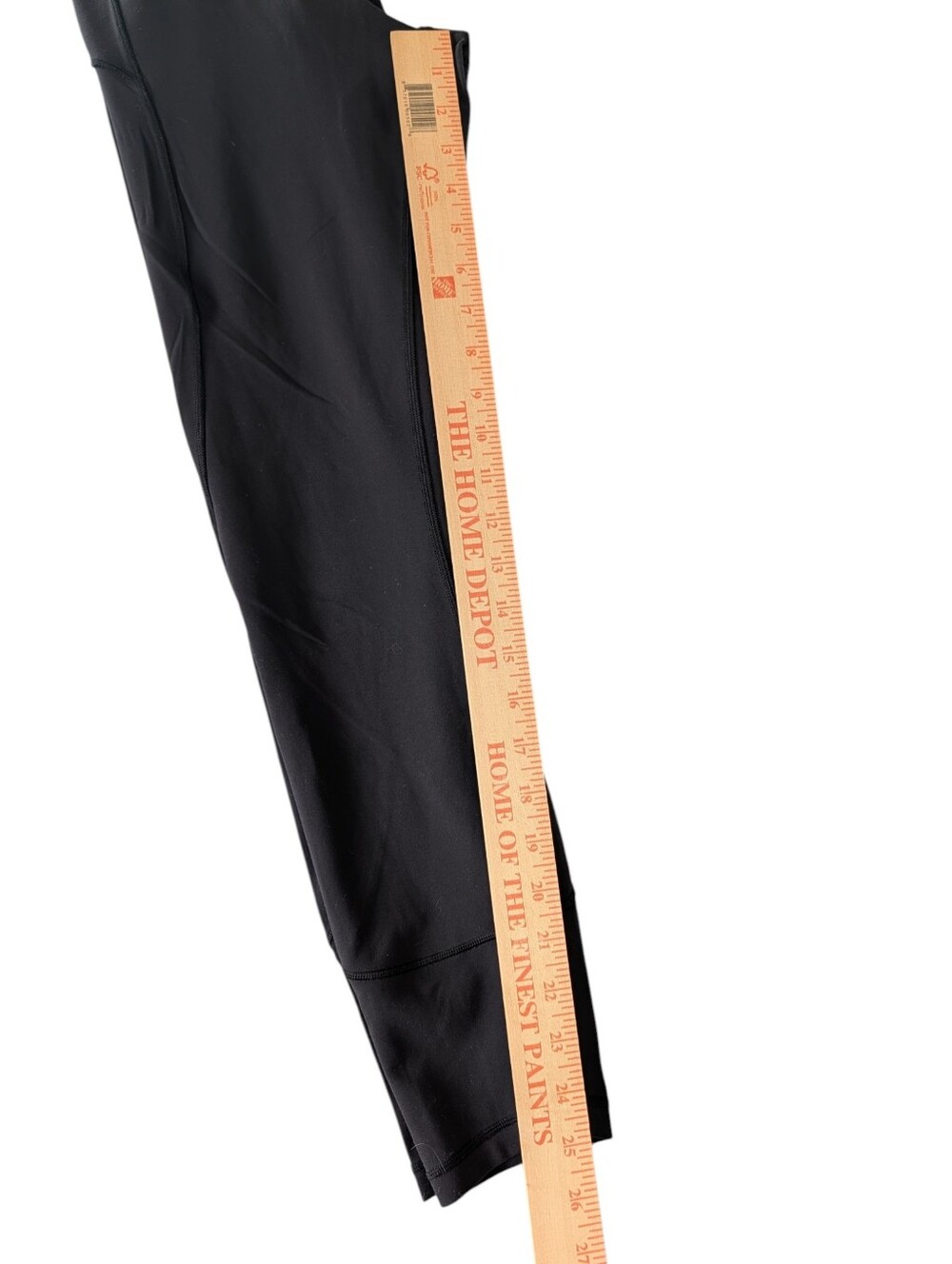 Lululemon Black High-Rise Athletic Leggings - Picture 8 of 8